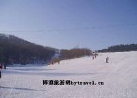 玉龙雪山滑雪场图片|玉龙雪山滑雪场门票多少钱|玉龙雪山滑雪场在哪里